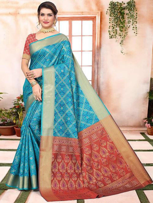 women self design patola saree with blouse - 21722552 - Very Small Image - 1