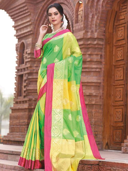women self design banarasi saree with blouse - 21722598 - Very Small Image - 1