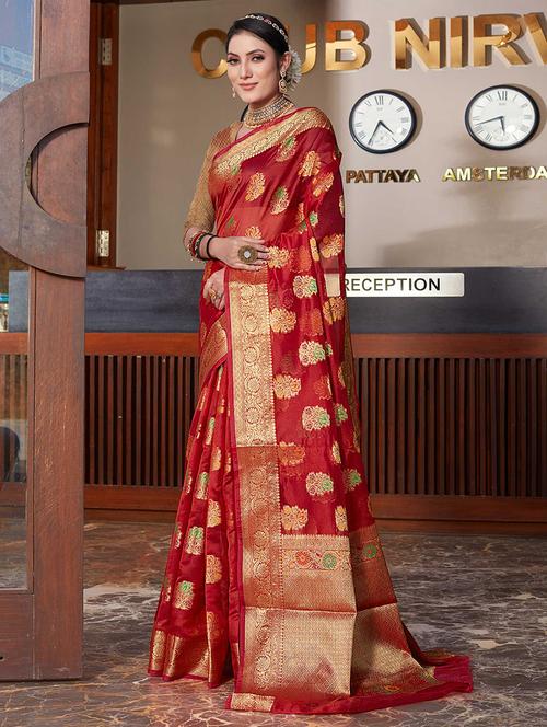 women self design banarasi saree with blouse - 21722920 - Very Small Image - 1