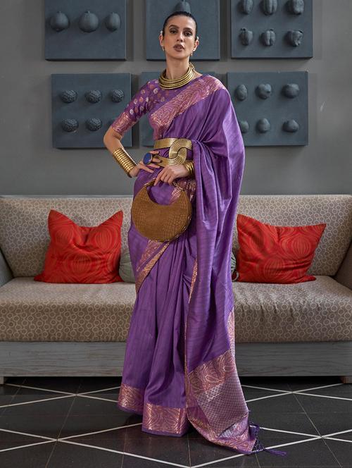 women self design banarasi saree with blouse - 21723913 - Very Small Image - 1