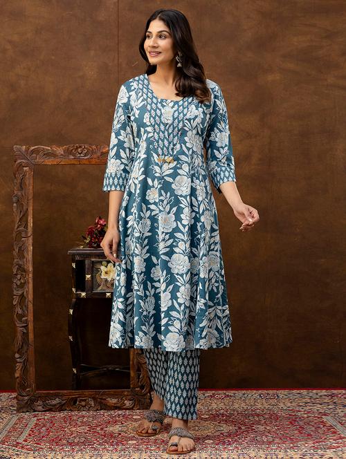 women floral printed three quarter sleeve kurta pant set - 21725511 - Very Small Image - 1