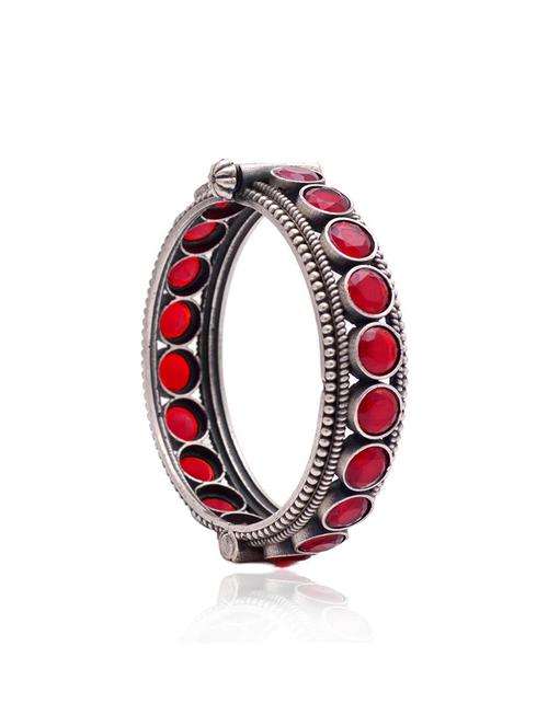 women stones studded silver bangles set - 21733151 - Very Small Image - 1