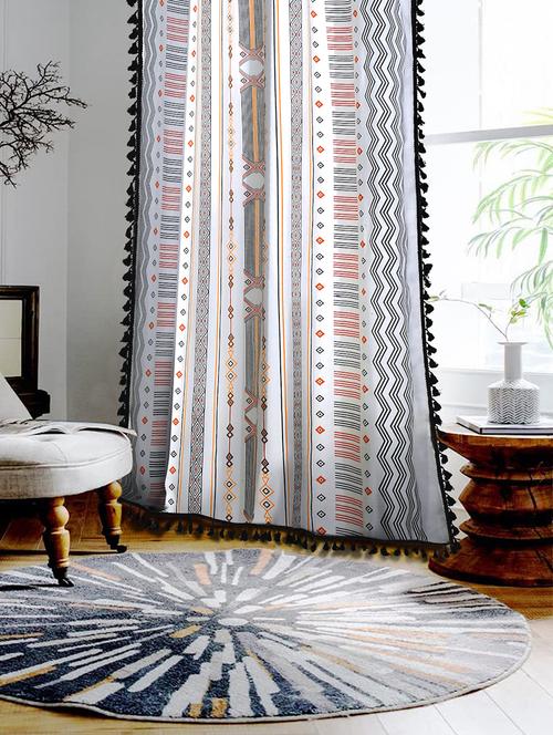 stylish and attractive printed curtains - set of 2 - 21734249 - Very Small Image - 1