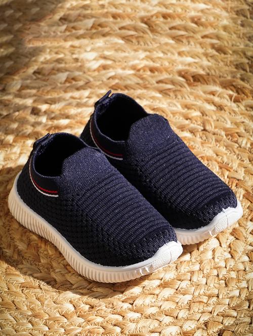 unisex kids slip on sport shoes - 21743521 - Very Small Image - 1