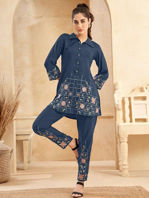 women embroidered top & bottom co-ord set - 21744946 - Very Small Image - 1