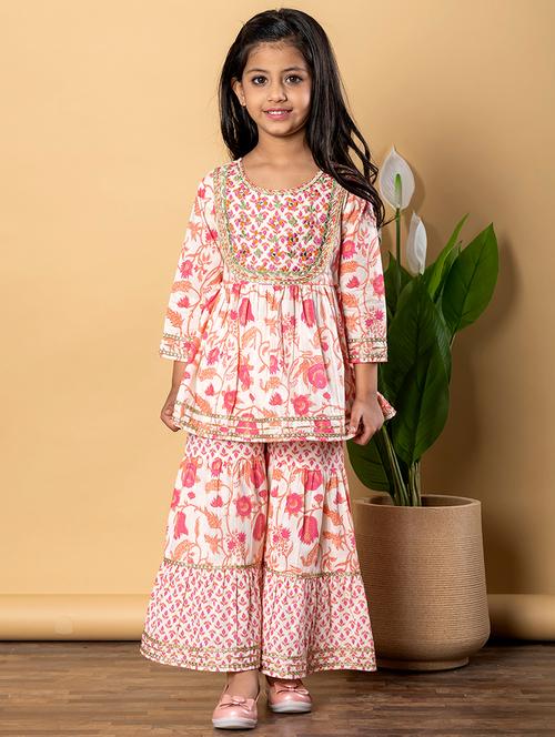 girls three quarter sleeve kurta sharara set - 21766976 - Very Small Image - 1