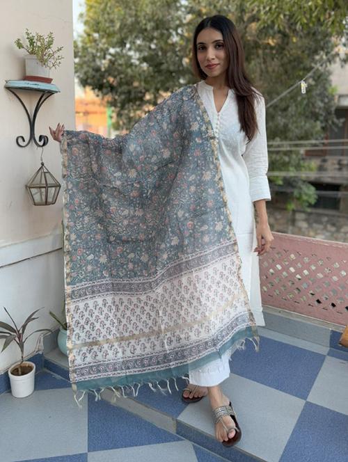 women floral printed dupatta - 21784796 - Very Small Image - 1