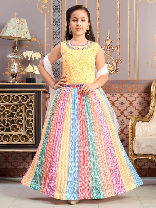 girls printed sleeveless lehenga choli set - 21786559 - Very Small Image - 1