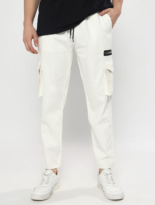 men solid mid rise regular fit cargo - 21845048 - Very Small Image - 1