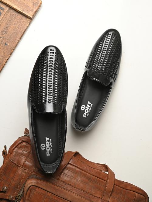 men black slip on mojari - 21853589 - Very Small Image - 1