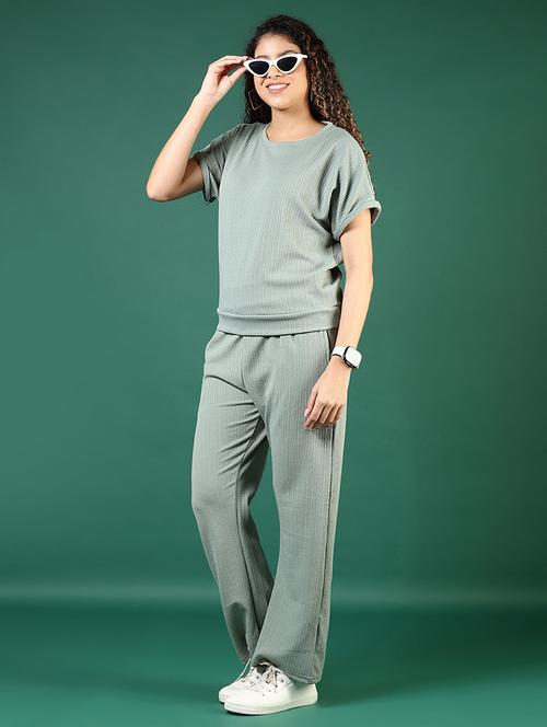 women solid t-shirt and trouer co-ord set - 21864394 - Very Small Image - 1