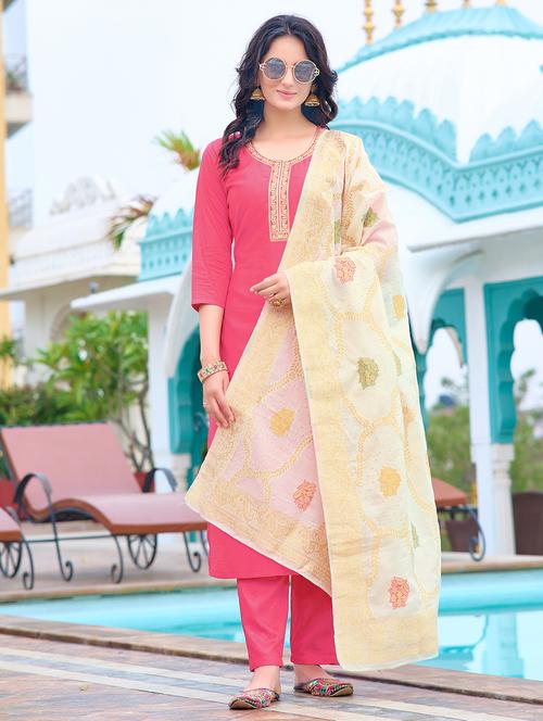 women three quarter sleeve kurta pant with dupatta set - 21866096 - Very Small Image - 1