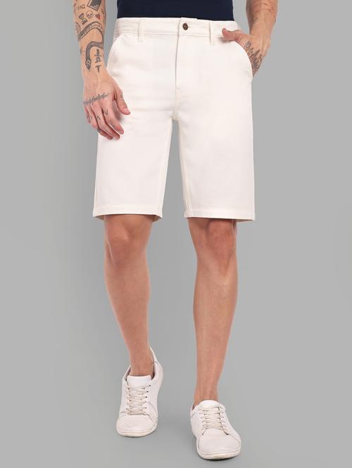 men solid mid rise slim fit short - 21881119 - Very Small Image - 1