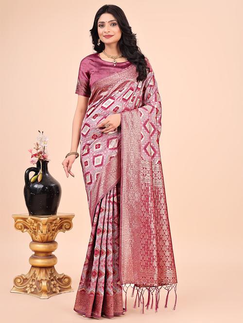 women self design banarasi saree with blouse - 21888340 - Very Small Image - 1