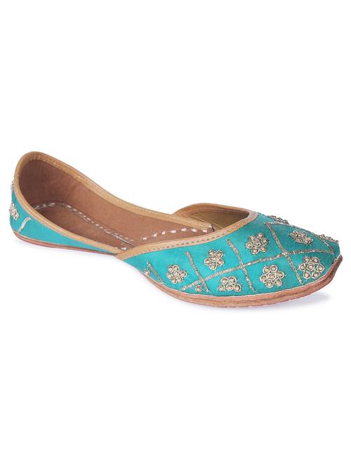 women handmade embroidered punjabi jutti - 21904385 - Very Small Image - 1