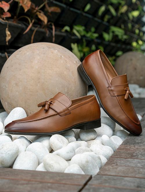 men tan solid slip on loafer - 21919479 - Very Small Image - 1