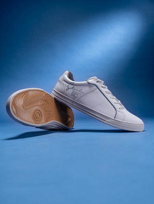 men white lace up sneaker - 21922433 - Very Small Image - 1