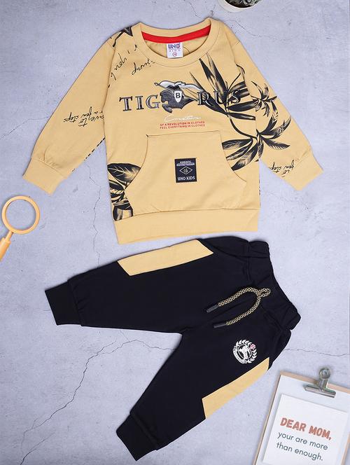 kids printed t-shirt & jogger full length set - 21923066 - Very Small Image - 1