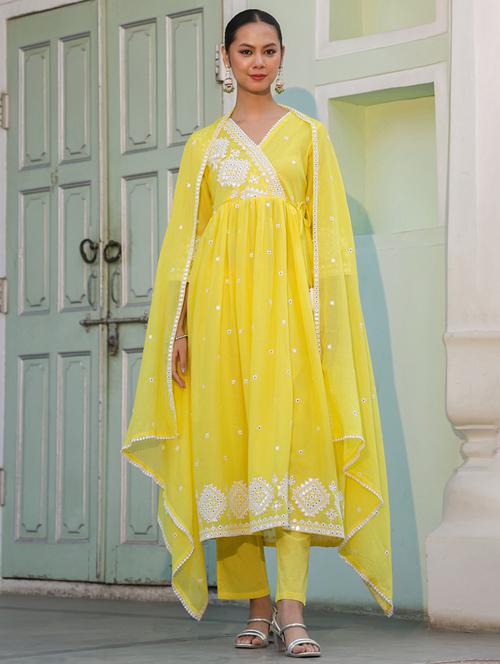 women three quarter sleeve anarkali kurta pant with dupatta set - 21925685 - Very Small Image - 1