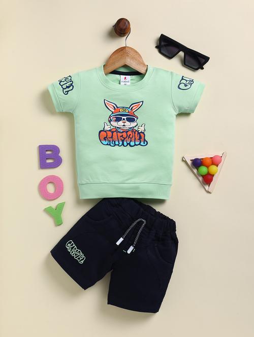 boys printed t-shirt & shorts casual wear set - 21925851 - Very Small Image - 1