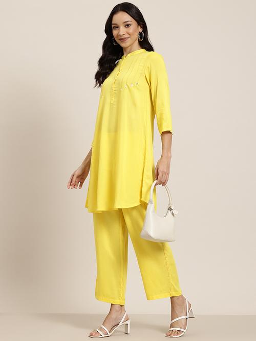 women three quarter sleeve kurta pant set - 21940028 - Very Small Image - 1