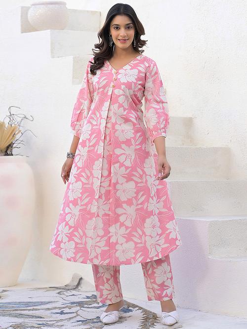 women three quarter sleeve kurta pant set - 21947957 - Very Small Image - 1