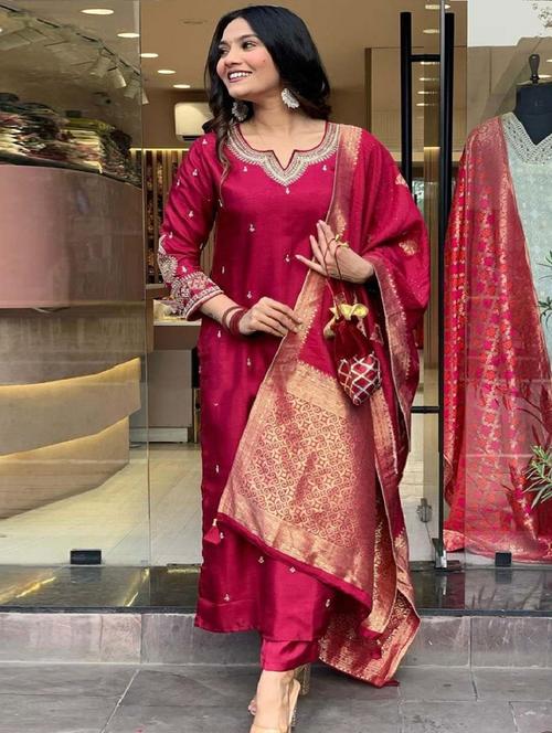 women three quarter sleeve kurta pant with dupatta set - 21954164 - Very Small Image - 1