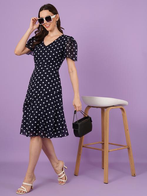 women puff sleeve puff sleeve a-line dress - 21959253 - Very Small Image - 1