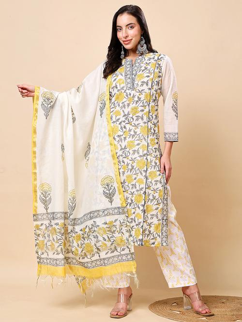 women floral print kurta and pant with dupatta set - 21960499 - Very Small Image - 1