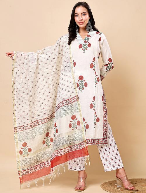 women floral print kurta and pant with dupatta set - 21960500 - Very Small Image - 1