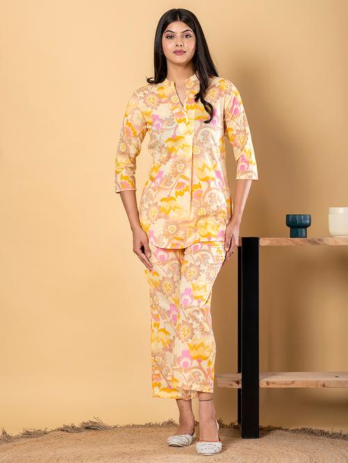 women three quarter sleeve ethnic co-ord set - 21962349 - Very Small Image - 1