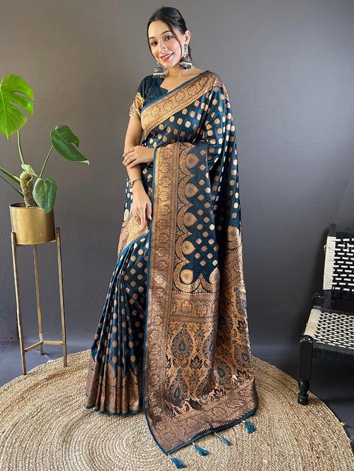 women self design banarasi saree with blouse - 21963049 - Very Small Image - 1