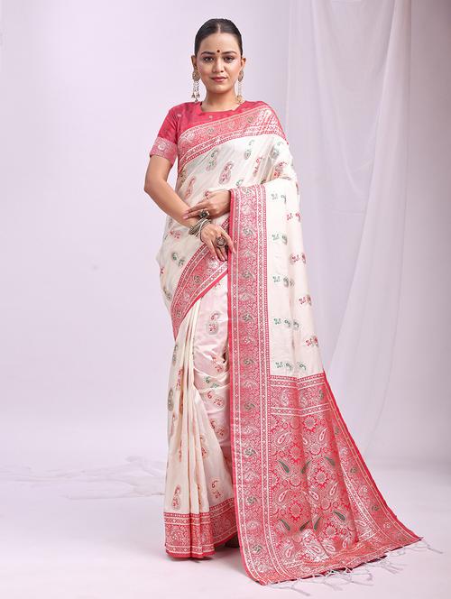 women self design banarasi saree with blouse - 21964867 - Very Small Image - 1