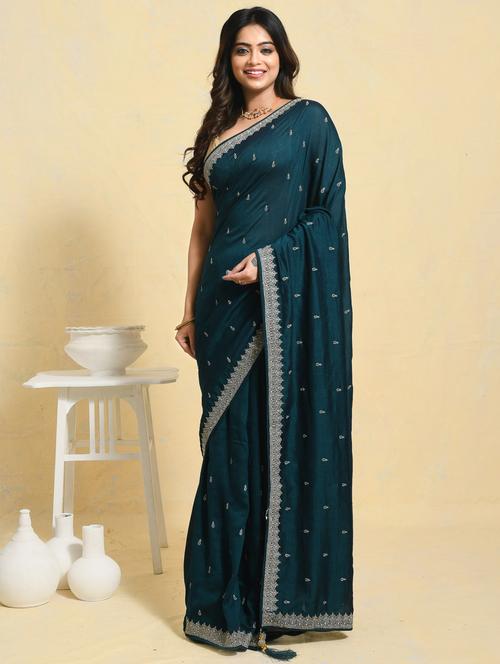 women solid with work embroidered saree with blouse - 21965647 - Very Small Image - 1