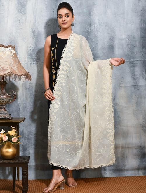 women solid with work embroidered dupatta - 21965780 - Very Small Image - 1