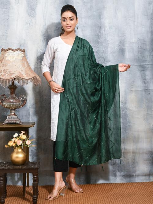 women solid with work embroidered dupatta - 21965808 - Very Small Image - 1