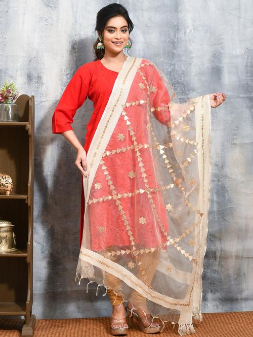 women solid with work embroidered dupatta - 21965814 - Very Small Image - 1