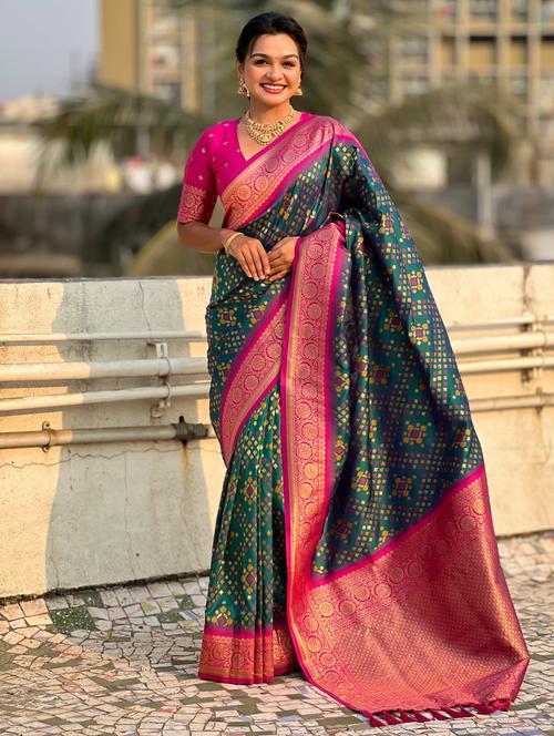 women self design patola saree with blouse - 21968794 - Very Small Image - 1