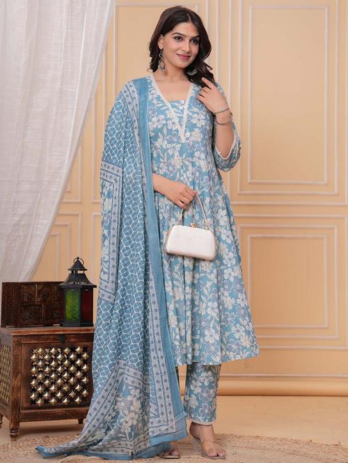 women three quarter sleeve kurta pant with dupatta set - 21969972 - Very Small Image - 1