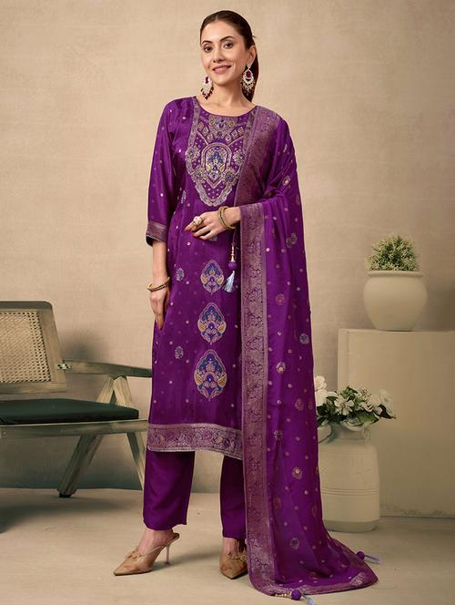 women self design three quarter sleeve kurta pant with dupatta set - 21998563 - Very Small Image - 1