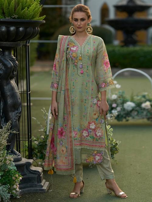 women floral three quarter sleeve kurta pant with dupatta set - 22005448 - Very Small Image - 1