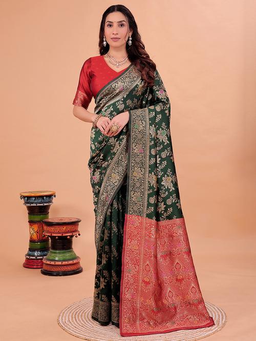 women self design banarasi saree with blouse - 22007108 - Very Small Image - 1