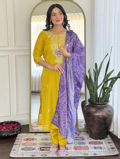 women embroidered three quarter sleeve kurta pant with dupatta set - 22011276 - Very Small Image - 1