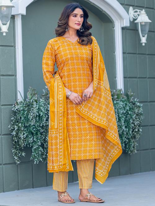 women printed three quarter sleeve kurta pant with dupatta set - 22014273 - Very Small Image - 1