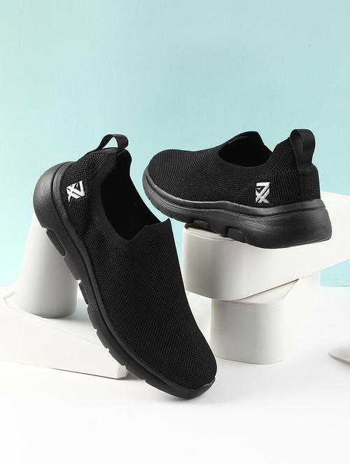 men black slip on sport shoe - 22029166 - Very Small Image - 1