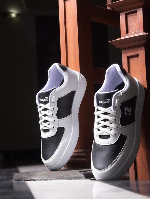 men color block lace up sneaker - 22029173 - Very Small Image - 1