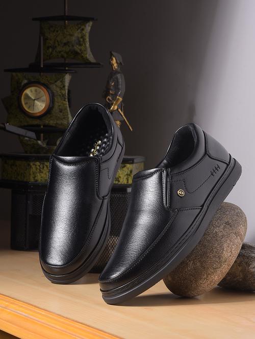 men solid slip on formal shoes - 22029245 - Very Small Image - 1