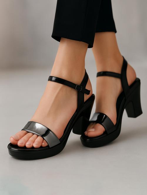 women solid back strap sandal - 22029615 - Very Small Image - 1
