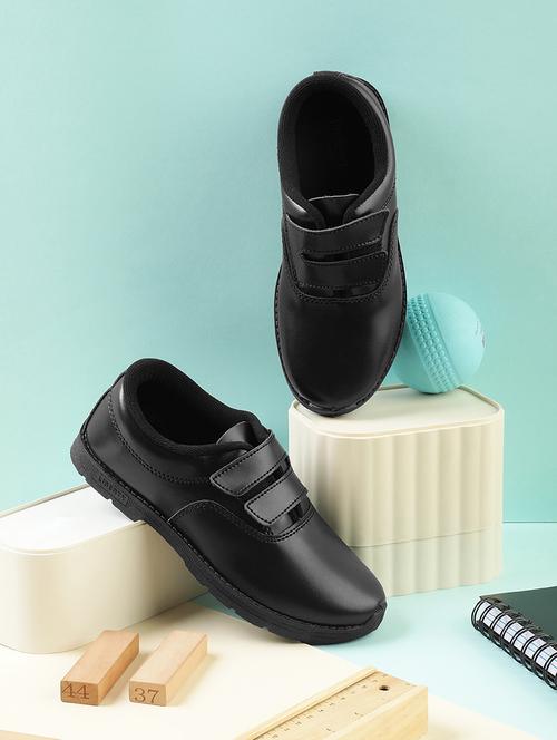 kids solid velcro unfiorm shoes - 22030253 - Very Small Image - 1