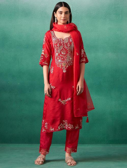 women embroidered kurta and pant with dupatta - 22037005 - Very Small Image - 1